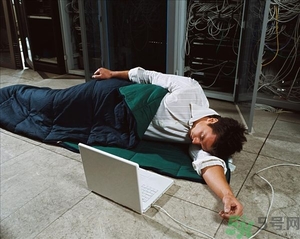 睡眠不規(guī)律如何調(diào)整？睡眠不規(guī)律會胖嗎？