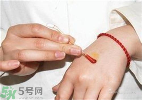 碘伏和碘酒哪個好？碘伏和碘酒有什么區(qū)別？