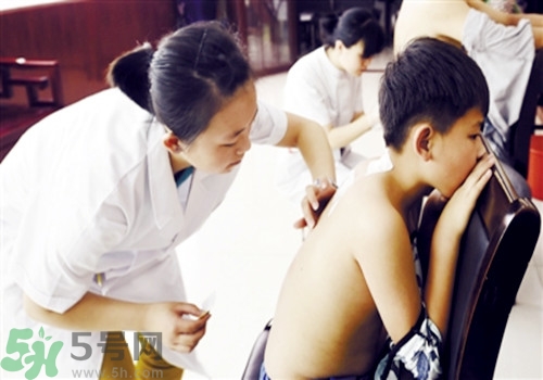 經(jīng)期可以貼三伏貼嗎？來月經(jīng)可以貼三伏貼嗎？