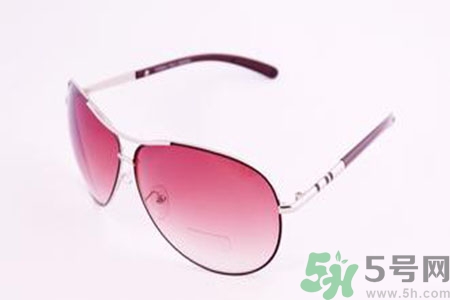 太陽鏡什么材質(zhì)好？太陽鏡什么材質(zhì)的鏡片好？