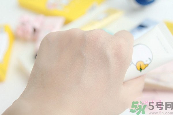菲詩小鋪Kakao護(hù)手霜怎么樣？菲詩小鋪Kakao卡通護(hù)手霜好用嗎？