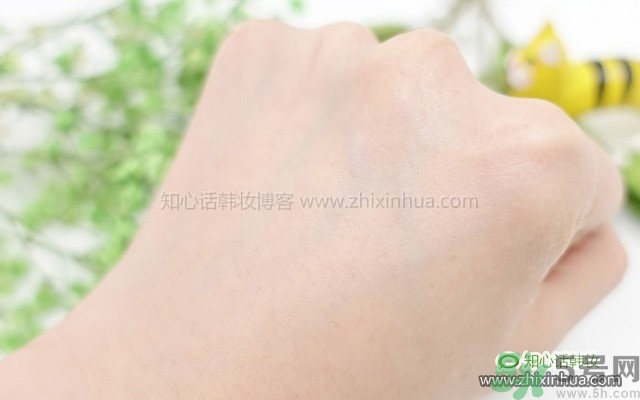 韓律艾草補(bǔ)水鎮(zhèn)靜噴霧怎么樣？好用嗎？