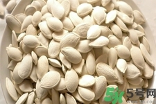 吃南瓜子的好處？吃南瓜子的壞處？
