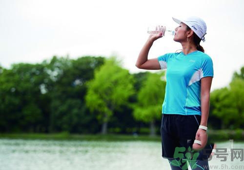 為什么喝水會(huì)惡心？喝水有時(shí)感覺惡心是怎么回事？