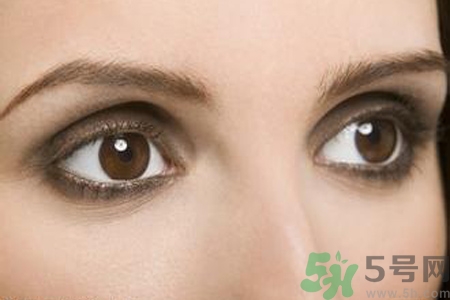 激光可以治療黑眼圈嗎？激光治療黑眼圈的后遺癥有哪些？