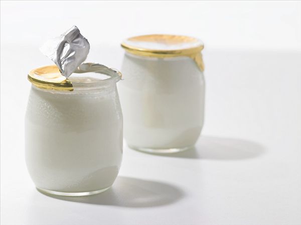 酸奶可以直接敷臉上嗎？酸奶可以敷臉嗎？