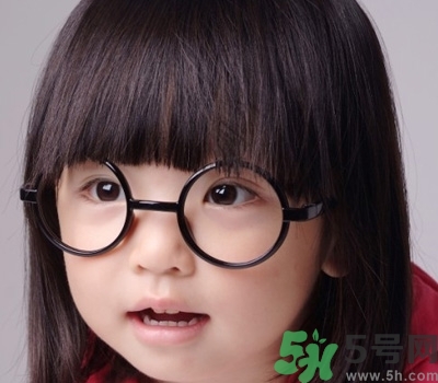 激光近視手術(shù)多長(zhǎng)時(shí)間？激光近視手術(shù)多久恢復(fù)？