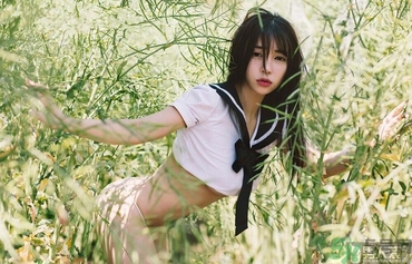 16歲女生乳房發(fā)育圖片？16歲女生還能長高么？