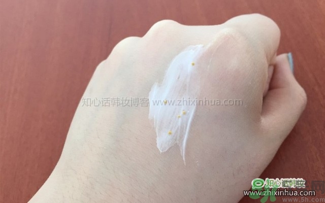 Secret age秘密時(shí)代控油收縮毛孔面霜怎么樣 Secret age秘密時(shí)代控油收縮毛孔面霜怎么樣