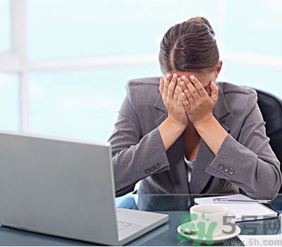 眼睛干癢用什么眼藥水？眼藥水哪種好？