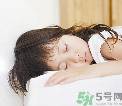 夏季睡覺空調開多少度？夏季睡覺空調開多少度？