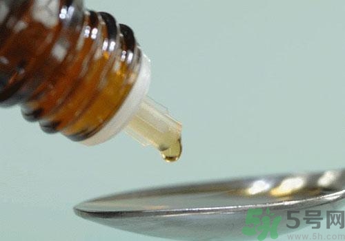 藿香正氣水和感冒藥能一起吃嗎？藿香正氣水不能和什么一起吃？