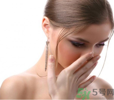 嘴巴苦是怎么回事？嘴巴苦怎么辦？