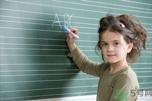 成績(jī)不好怎么辦？成績(jī)不好的人以后會(huì)沒有出息嗎？