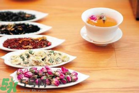 女性秋季養(yǎng)生喝什么茶？適合女性秋季飲用的茶品推薦