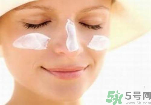 bb霜可以當(dāng)隔離霜嗎？bb霜和隔離霜哪個(gè)先用？