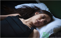 更年期失眠的原因？更年期失眠怎么調(diào)理？