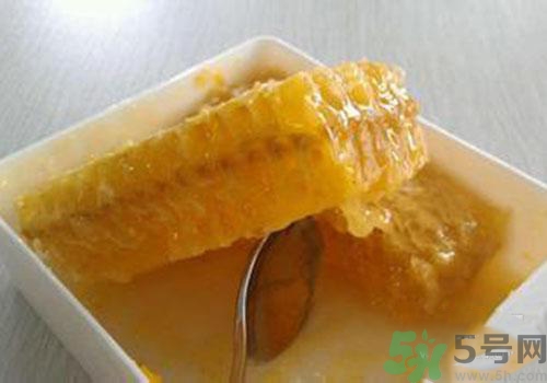 糖尿病可以吃蜂膠嗎？吃蜂膠降血糖嗎？