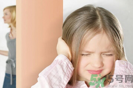 掏耳朵出血怎么辦？怎么樣掏耳朵？