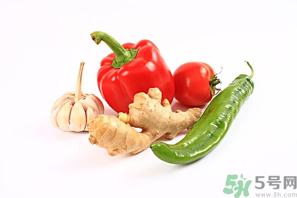 生姜能防止脫發(fā)嗎?生姜防脫發(fā)生發(fā)的方法 生姜能防止脫發(fā)嗎?生姜防脫發(fā)生發(fā)的方法