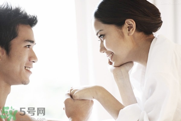 排卵期長痘痘是怎么回事?排卵期長痘痘正常嗎 排卵期長痘痘是怎么回事?排卵期長痘痘正常嗎