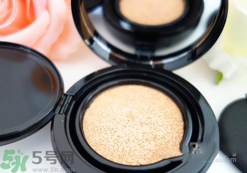 cc霜和防曬霜哪個先用？cc霜和防曬霜的使用順序