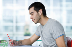 男人腎虛的癥狀及原因？男人腎虛怎么調(diào)理？