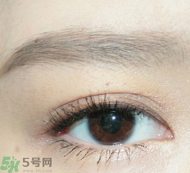 戴眼鏡怎么化妝？眼鏡妝怎么畫(huà)