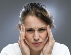 女人絕經(jīng)前的癥狀以及年齡？治療女人絕經(jīng)的小偏方