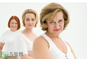 女人絕經(jīng)后怎么過性生活？女人絕經(jīng)后可以過性生活嗎？