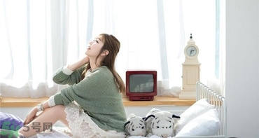 美瞳怎么分左右眼？戴美瞳能睡覺嗎？