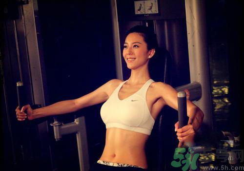 副乳形成的原因 副乳會自己消除嗎？