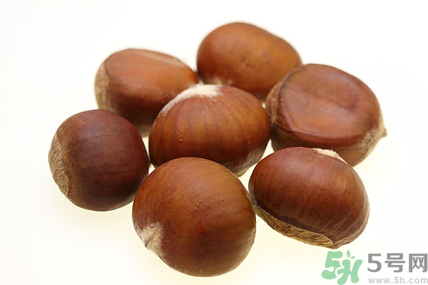 女人吃板栗好不好？男人吃板栗有什么好處？