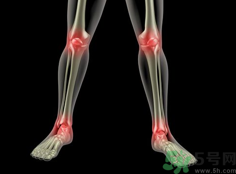 下雨天關(guān)節(jié)痛是怎么回事？下雨天關(guān)節(jié)疼痛是風(fēng)濕性關(guān)節(jié)炎嗎？