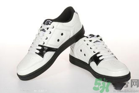 新鞋的塑膠味怎么去除？新鞋有塑膠味怎么辦？