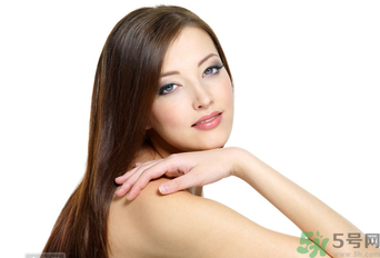 為什么秋季季容易脫發(fā)？秋季脫發(fā)嚴(yán)重怎么辦？