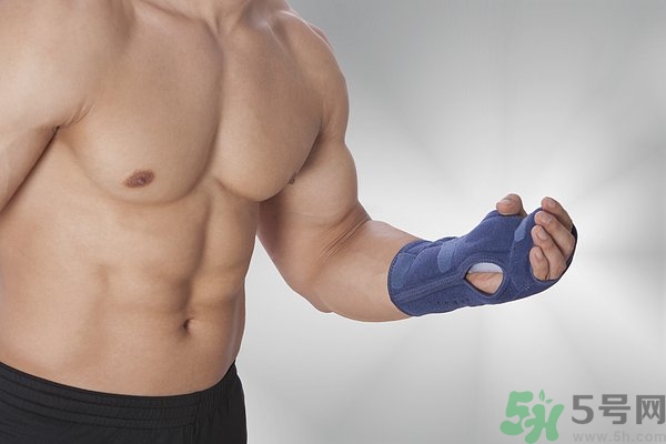 腹肌要練多久才成型？練腹肌要多久才有效果？