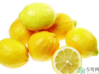 青檸檬好還是黃檸檬好？青檸和黃檸的區(qū)別