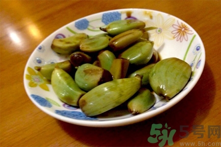  醋泡大蒜對(duì)健康有什么影響？醋泡大蒜的做法是什么？