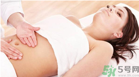 艾灸可以治療宮寒嗎？艾灸治療宮寒的四大穴位解析