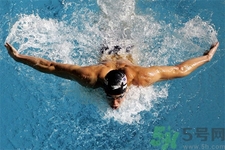 游泳能改善膝關(guān)節(jié)踝關(guān)節(jié)損傷嗎？游泳對膝關(guān)節(jié)炎有益嗎？