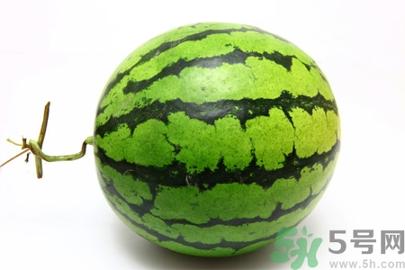 口腔潰瘍可以吃西瓜嗎？口腔潰瘍能不能吃西瓜？