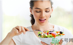 秋季如何保養(yǎng)腸胃？秋季吃什么對腸胃好？