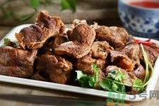 口腔潰瘍可以吃牛肉嗎？口腔潰瘍能不能吃牛肉？