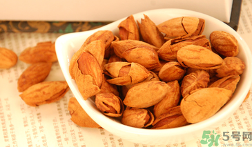 巴旦木是什么？吃巴旦木的好處和壞處 