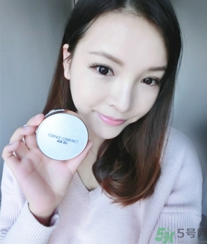 age20s粉底霜怎么樣？age20s粉底霜好用嗎？