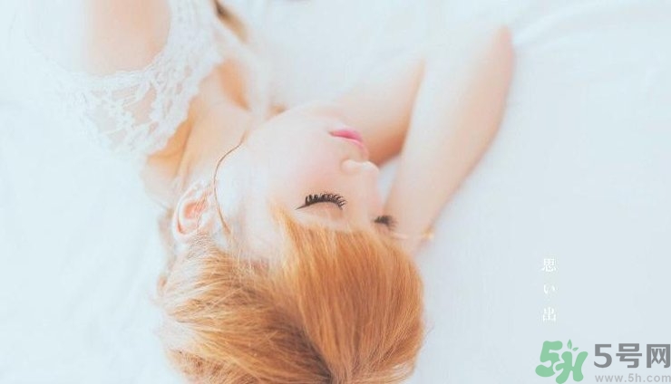 19歲男生身高體重標(biāo)準(zhǔn)是多少？19歲女生的標(biāo)準(zhǔn)身高體重是多少？