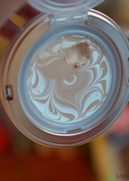 age20s粉底霜怎么樣？age20s粉底霜好用嗎？