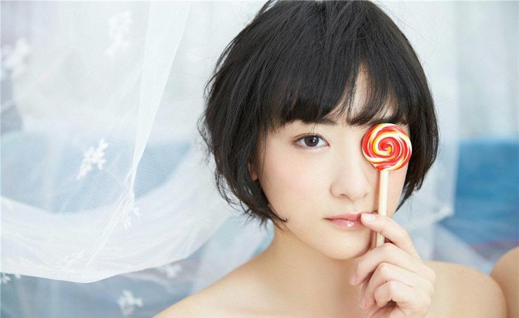 有人夸你漂亮怎么回復(fù)別人？別人夸你帥怎么回答？