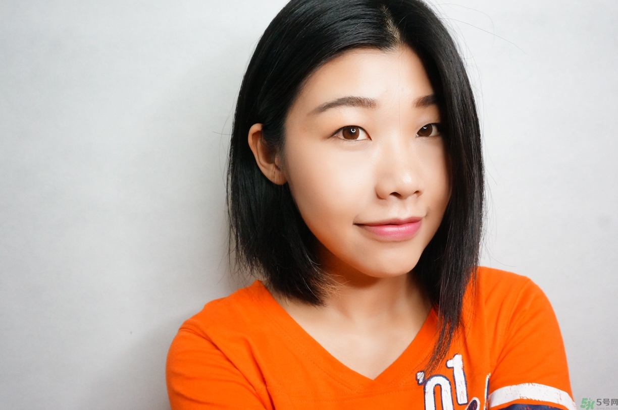 雅詩(shī)蘭黛晶透沁白淡斑精粹水怎么樣？雅詩(shī)蘭黛淡斑水好用嗎？